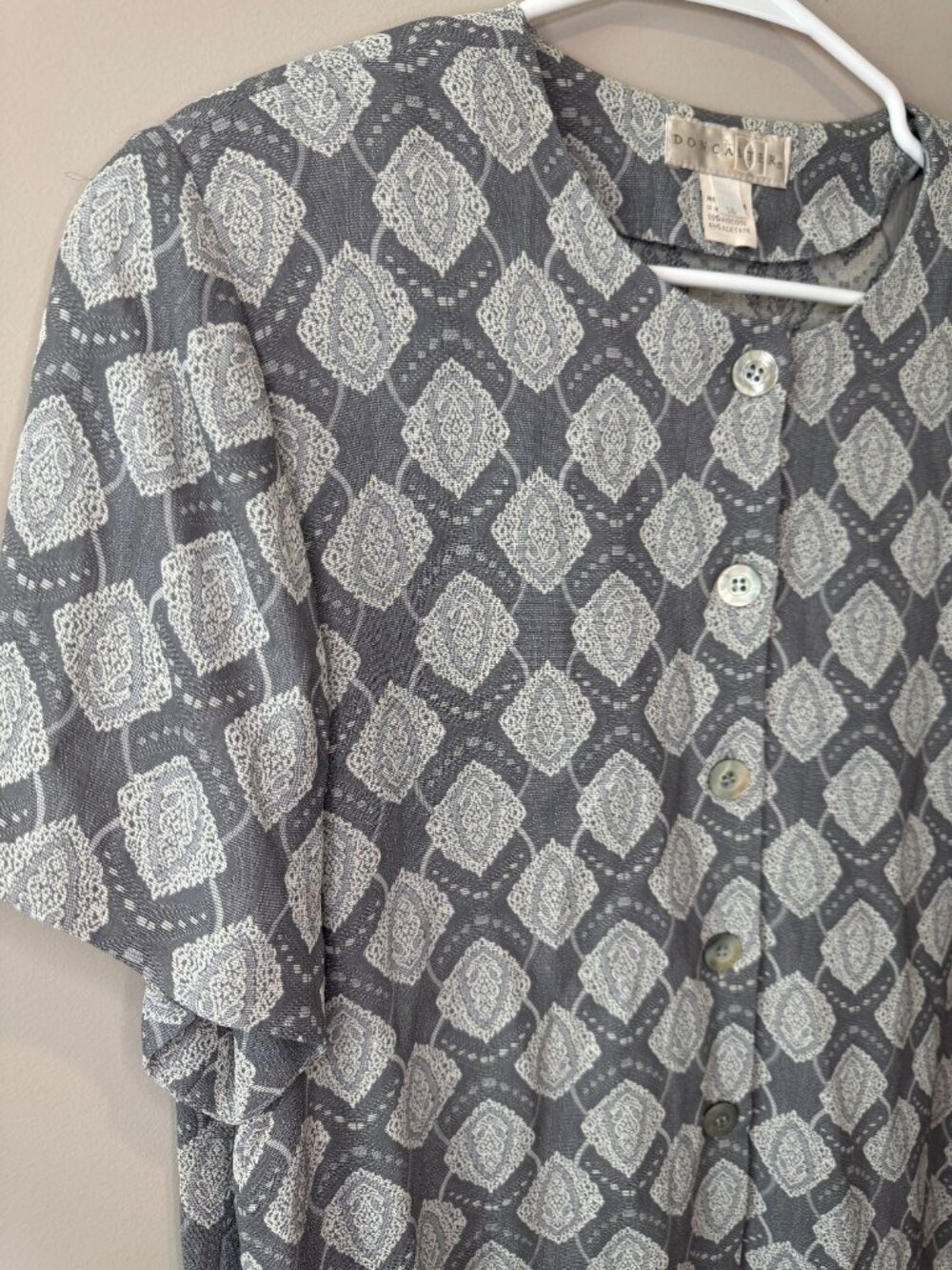 Doncaster Womens Blouse Size 16 Gray Silver Paisley Vintage Button Front USA - Picture 5 of 8